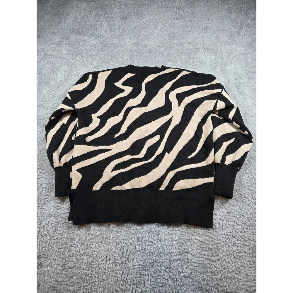 Zebra Print Crewneck Sweater Black Beige Animal Print Knit Top Small - Picture 6 of 8